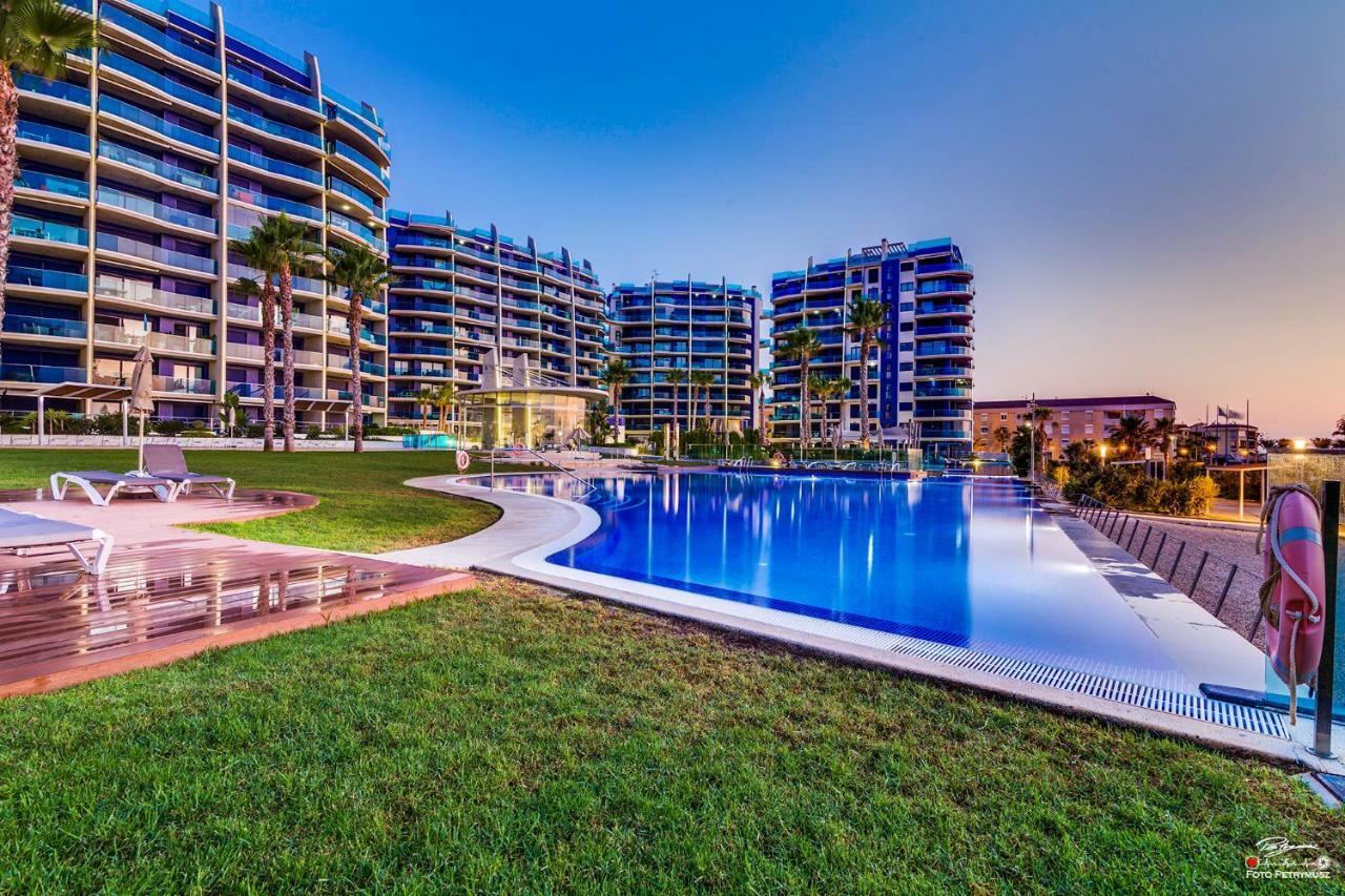 Torrevieja - Punta Prima Sea Senses Διαμέρισμα Εξωτερικό φωτογραφία